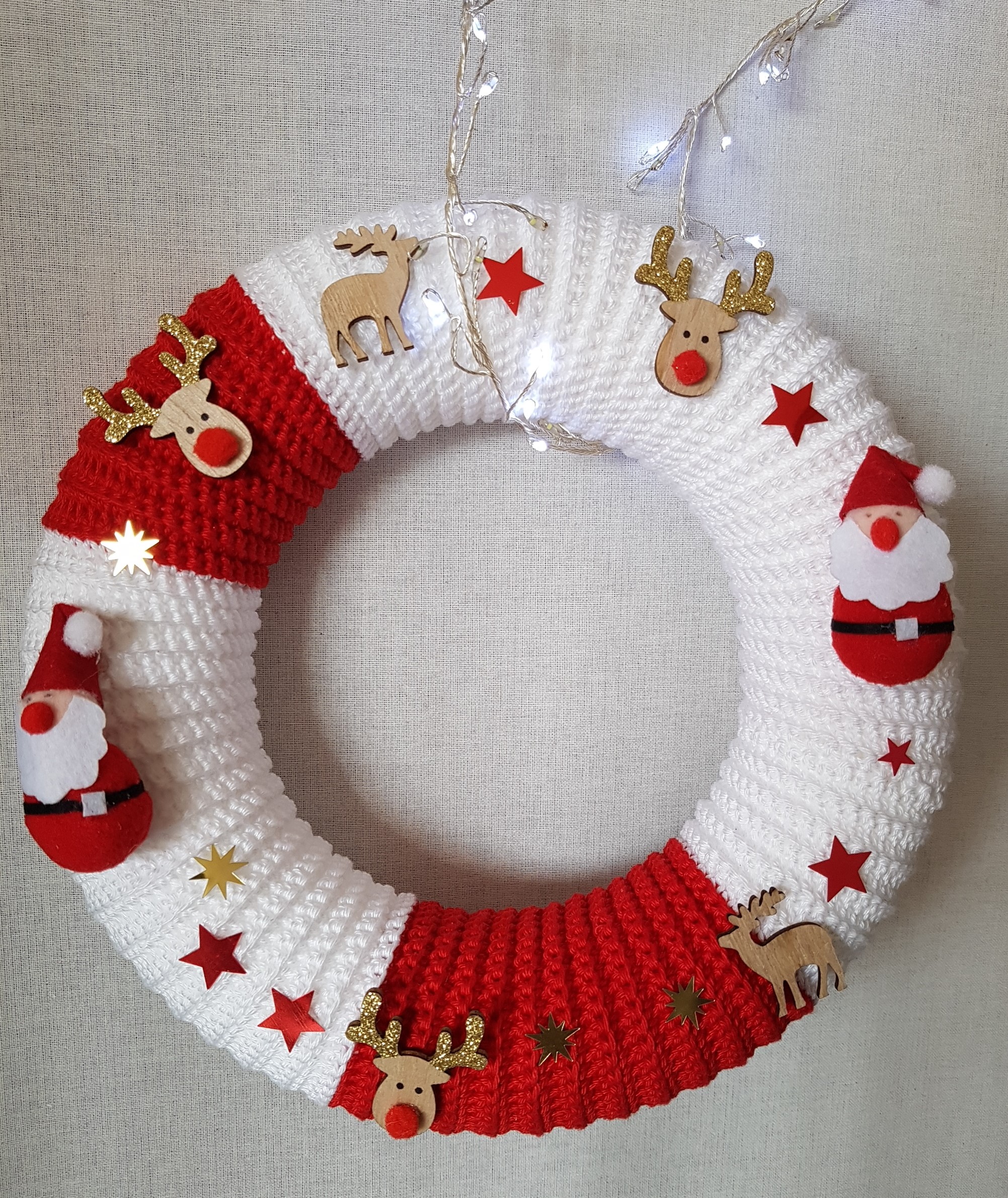 Couronne de Noël au crochet | Activités Créatives et Tricot